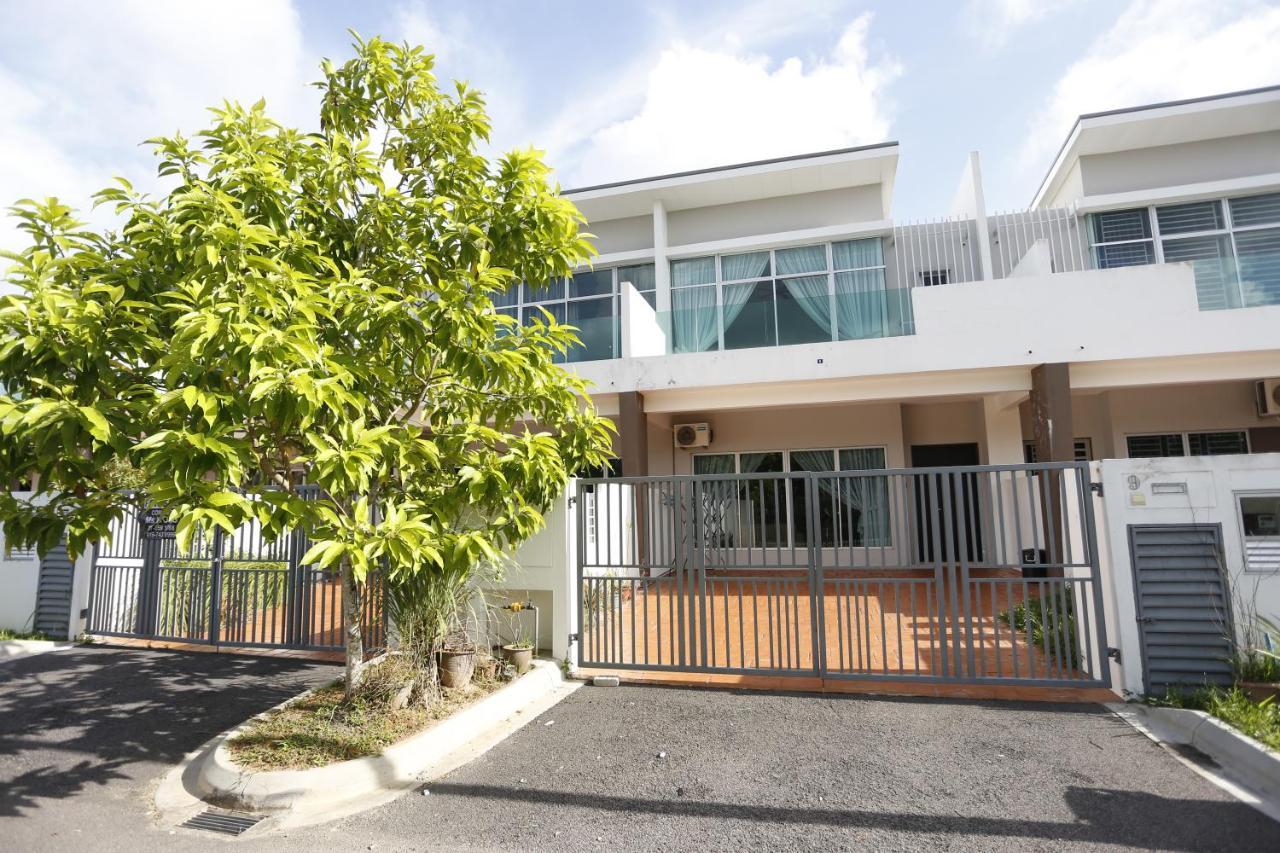 Desaru Homestay By Home Cube Exterior foto